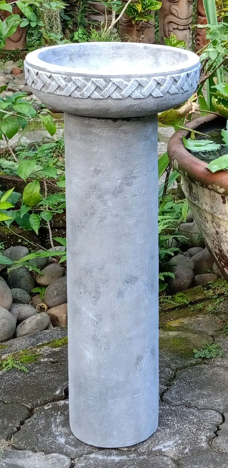  Product image 2 of the product “Semarang - Bowl with geometrical motif, Ø 30 cm | cast stone ”